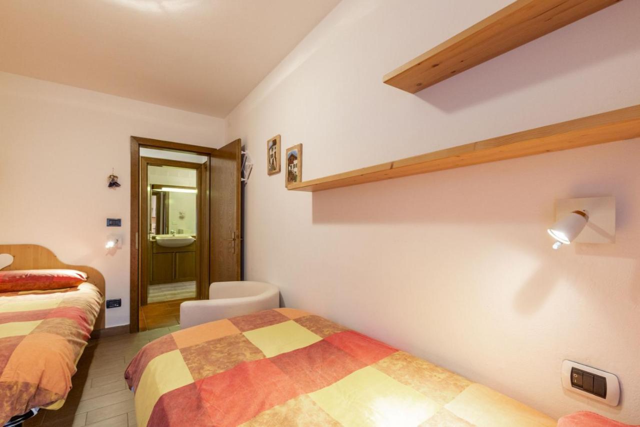 Val Fassa Apartment Campitello di Fassa Bagian luar foto