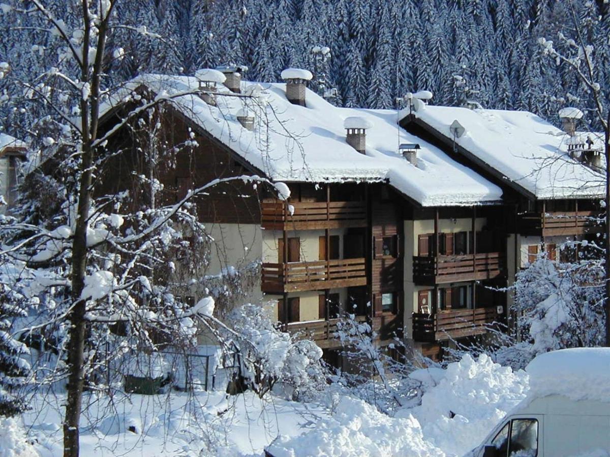 Val Fassa Apartment Campitello di Fassa Bagian luar foto